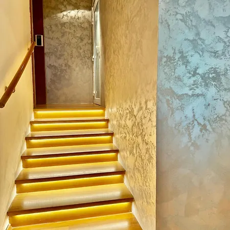 ゲストハウス Kamenec 4*